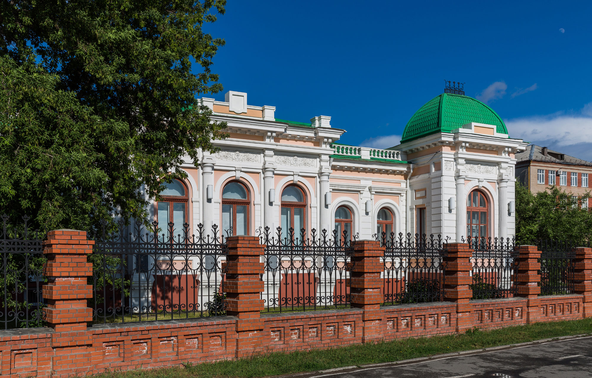 Omsk (Омск)